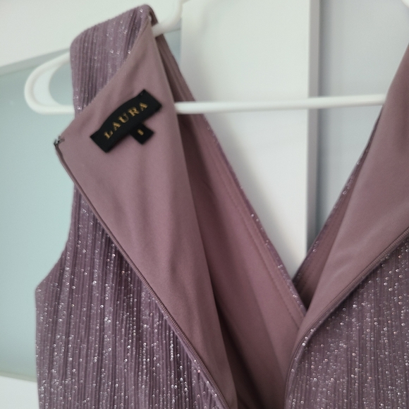 Laura Bridesmaid dress in mauve like new - Picture 4 of 6
